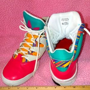 Adidas Torsion hightops